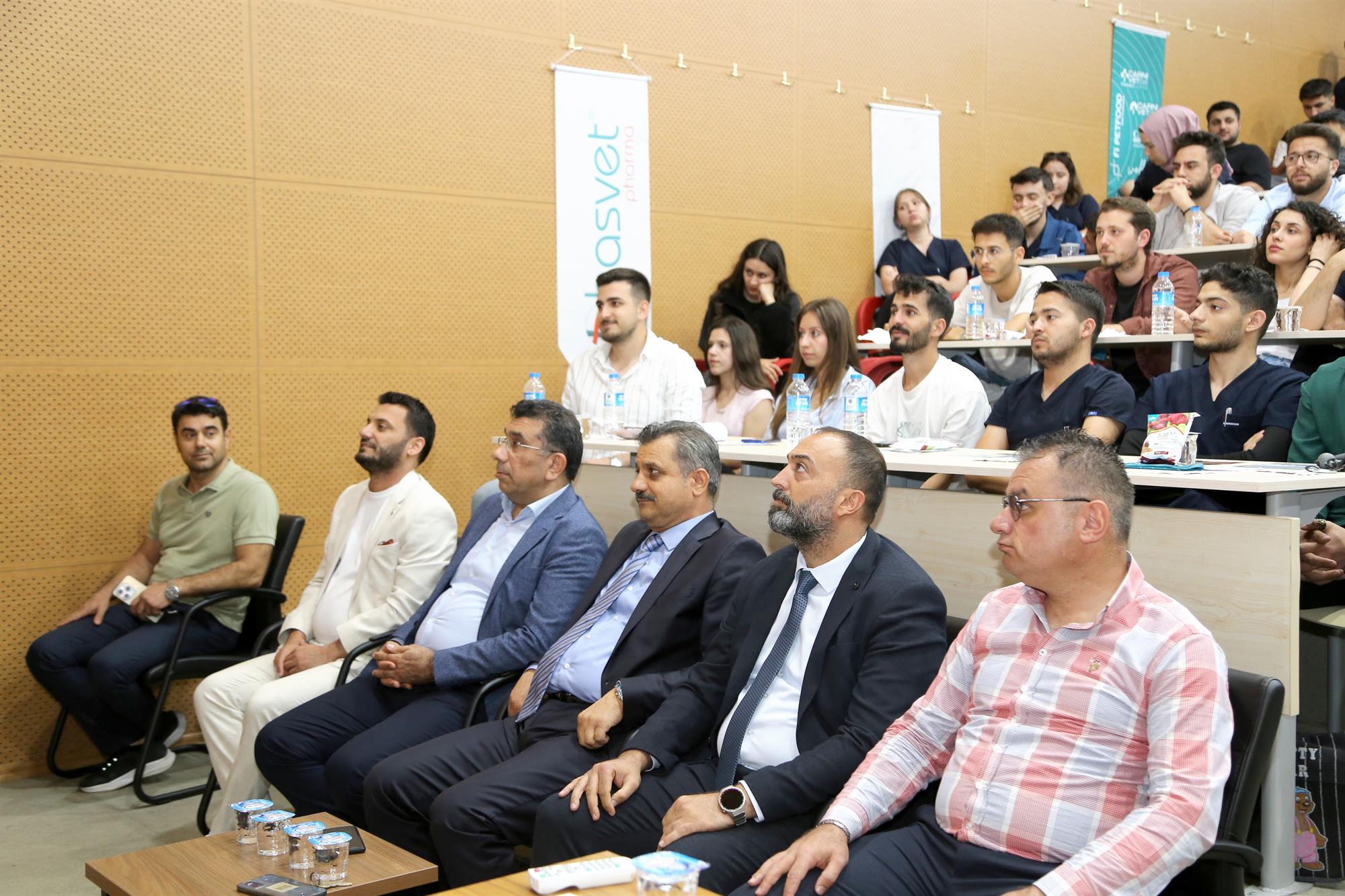 Veterinerlik Alanında Kariyer Olanakları Hasvet Kariyer Günlerinde Ele Alındı